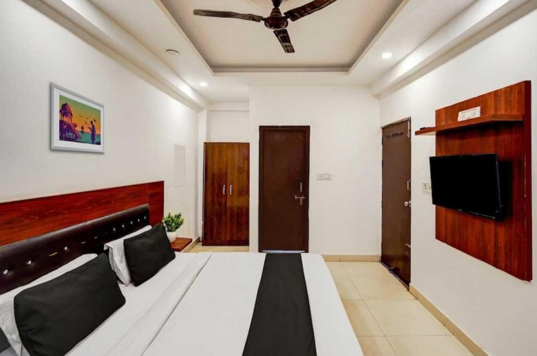 Hotel O Anshu B&B New Delhi Luaran gambar