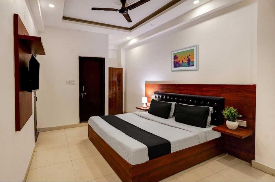 Hotel O Anshu B&B New Delhi Luaran gambar